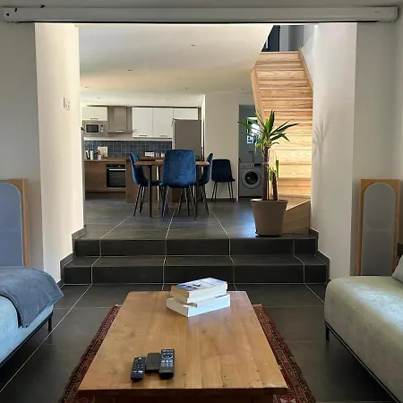 Sejour Detente Dans Une Maison De Campagne Renovee Ferienhaus *