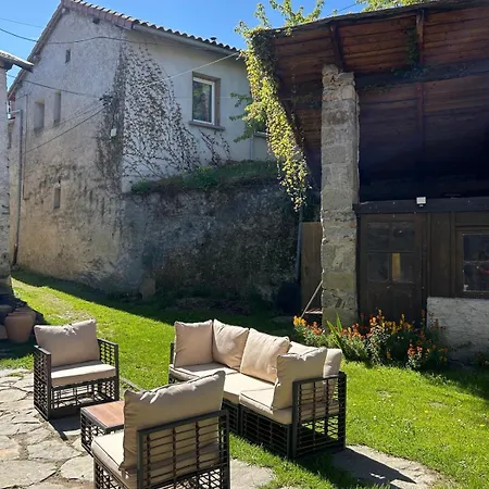 Sejour Detente Dans Une Maison De Campagne Renovee Ferienhaus Retournac