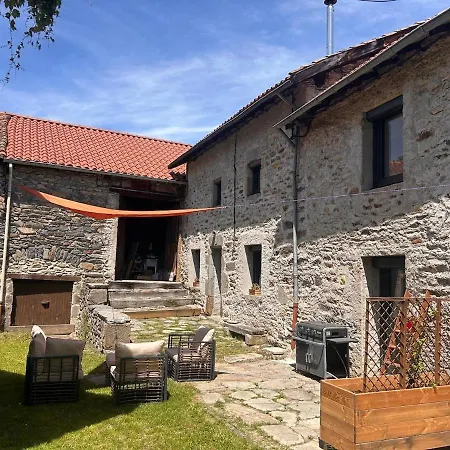 Sejour Detente Dans Une Maison De Campagne Renovee Ferienhaus Retournac